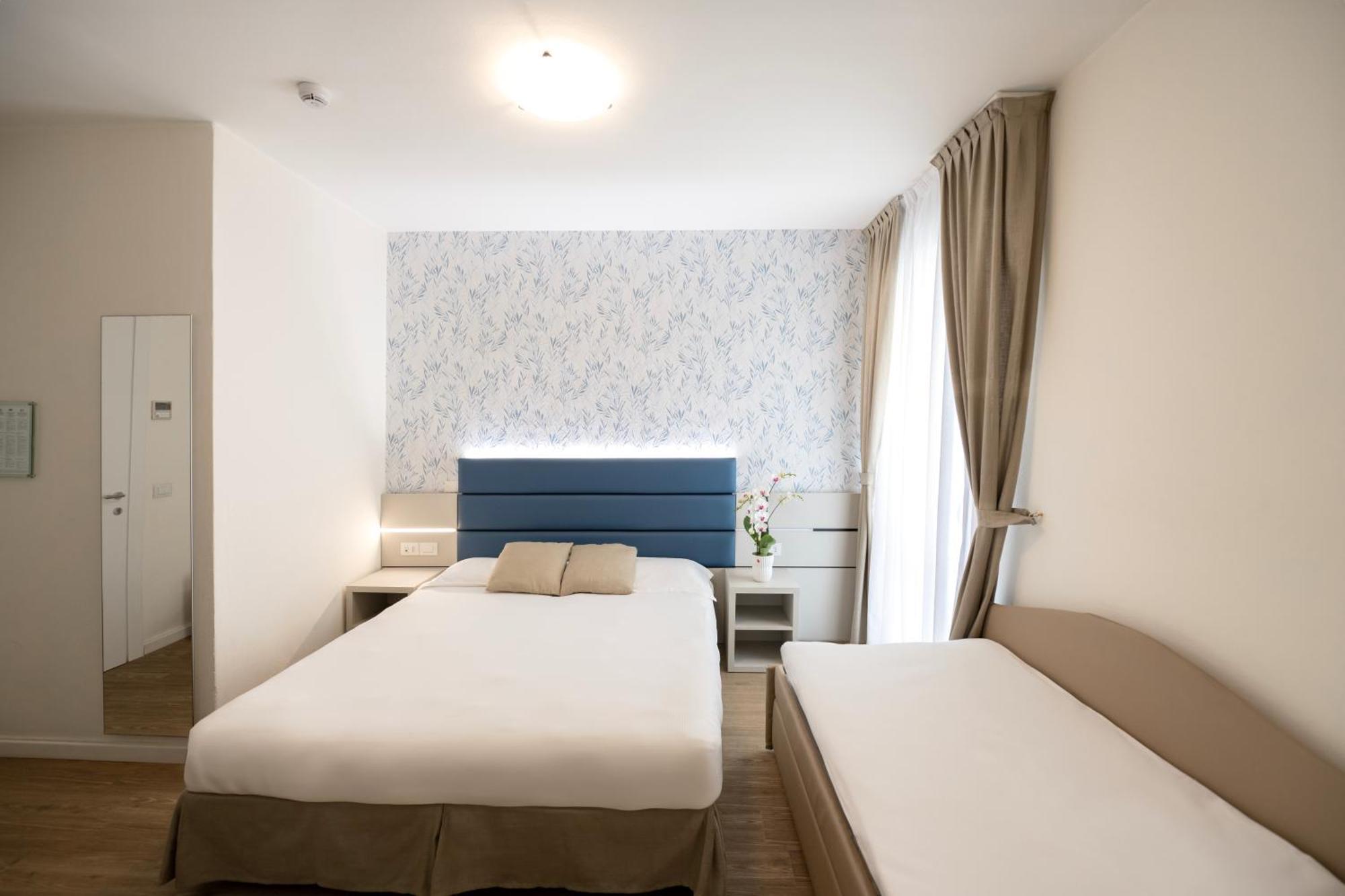Hotel Astoria 카오를레 외부 사진