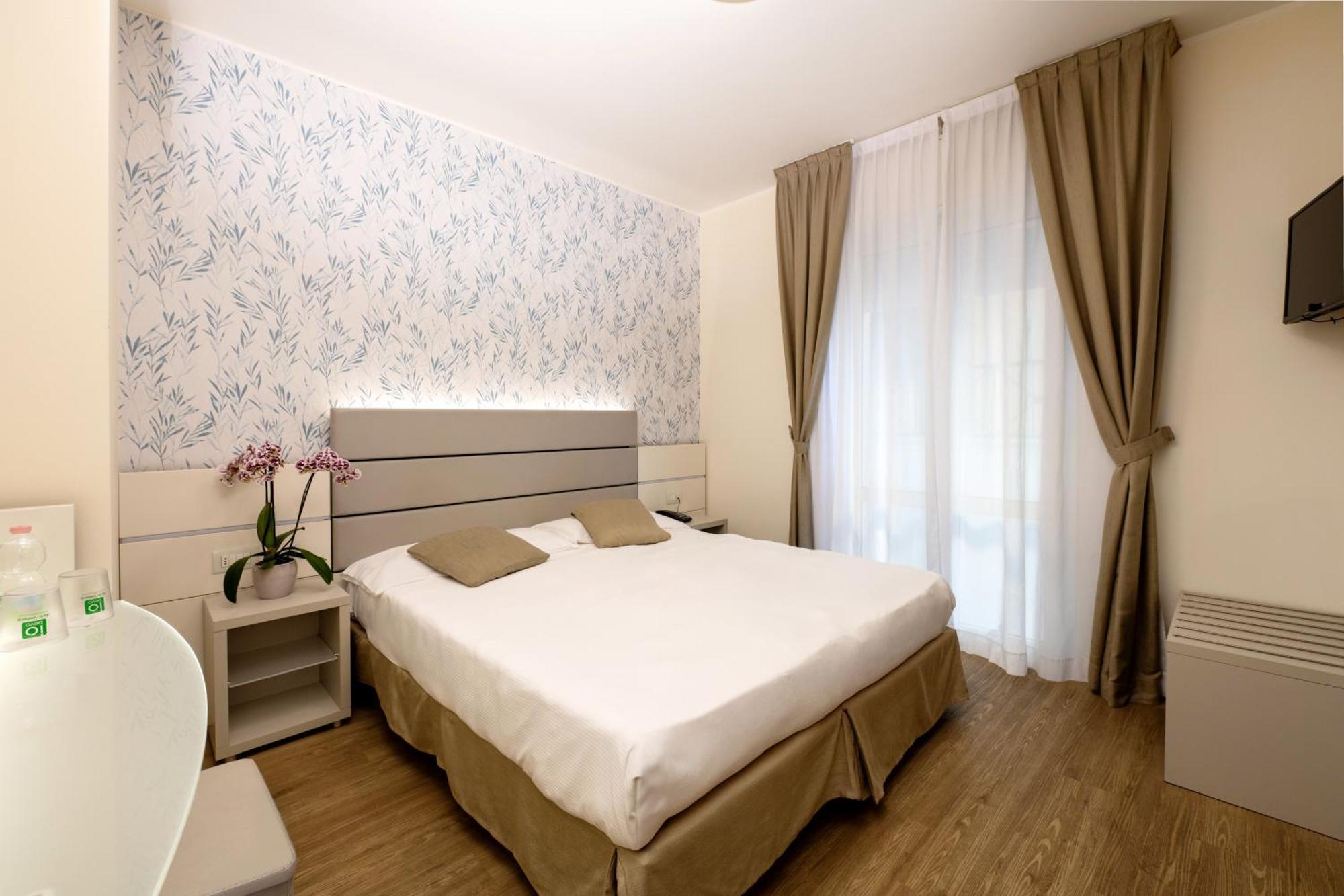 Hotel Astoria 카오를레 외부 사진